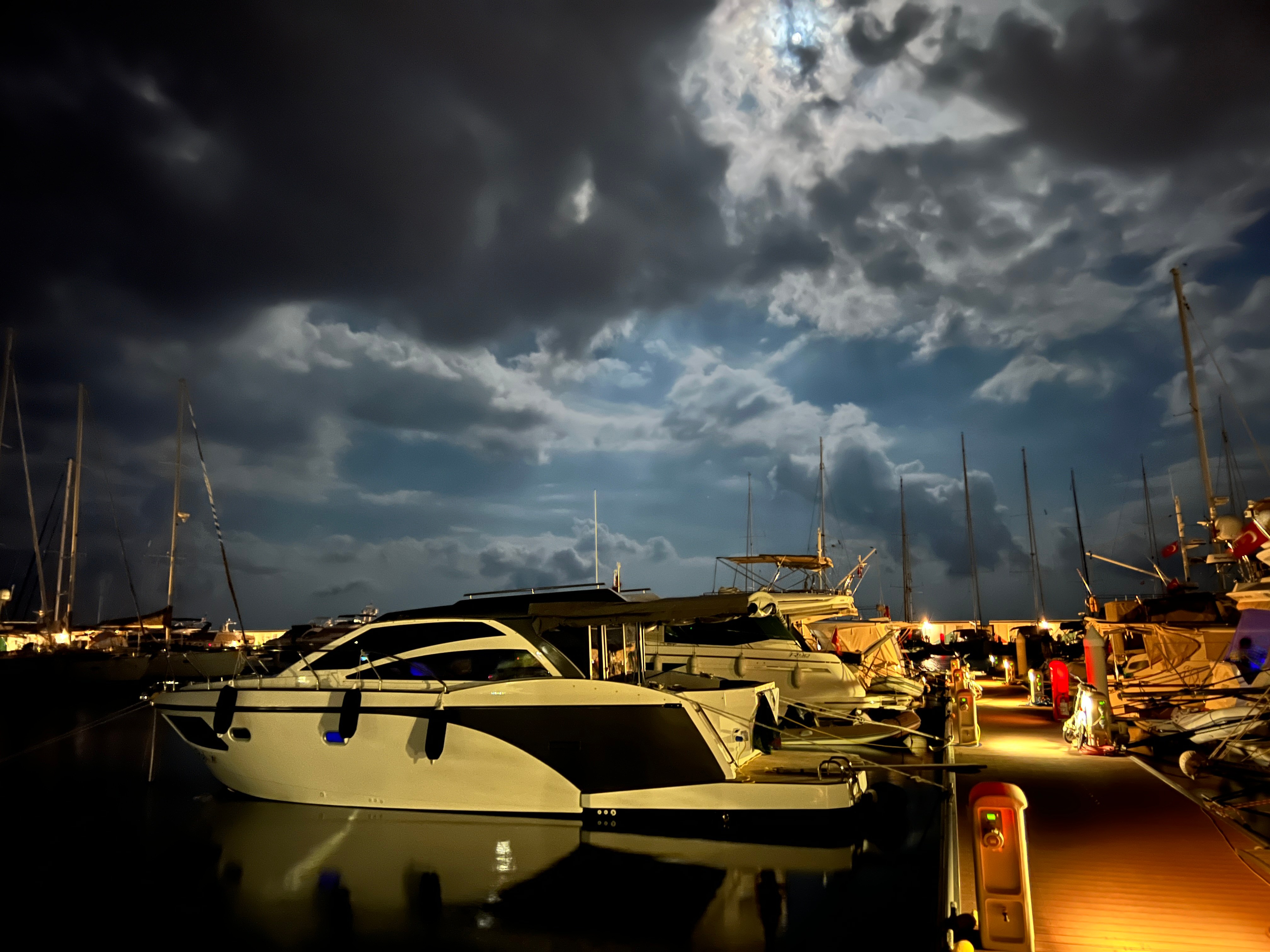 Motoryat 10,60 2022 Yanmar 