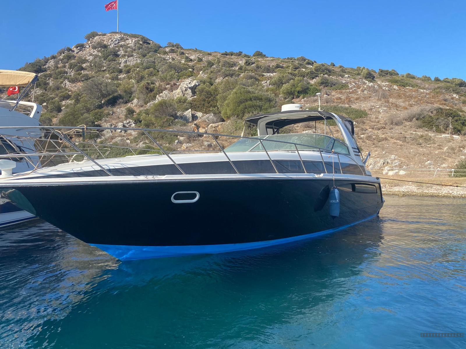 Bayliner Avanti 4085 – 1998