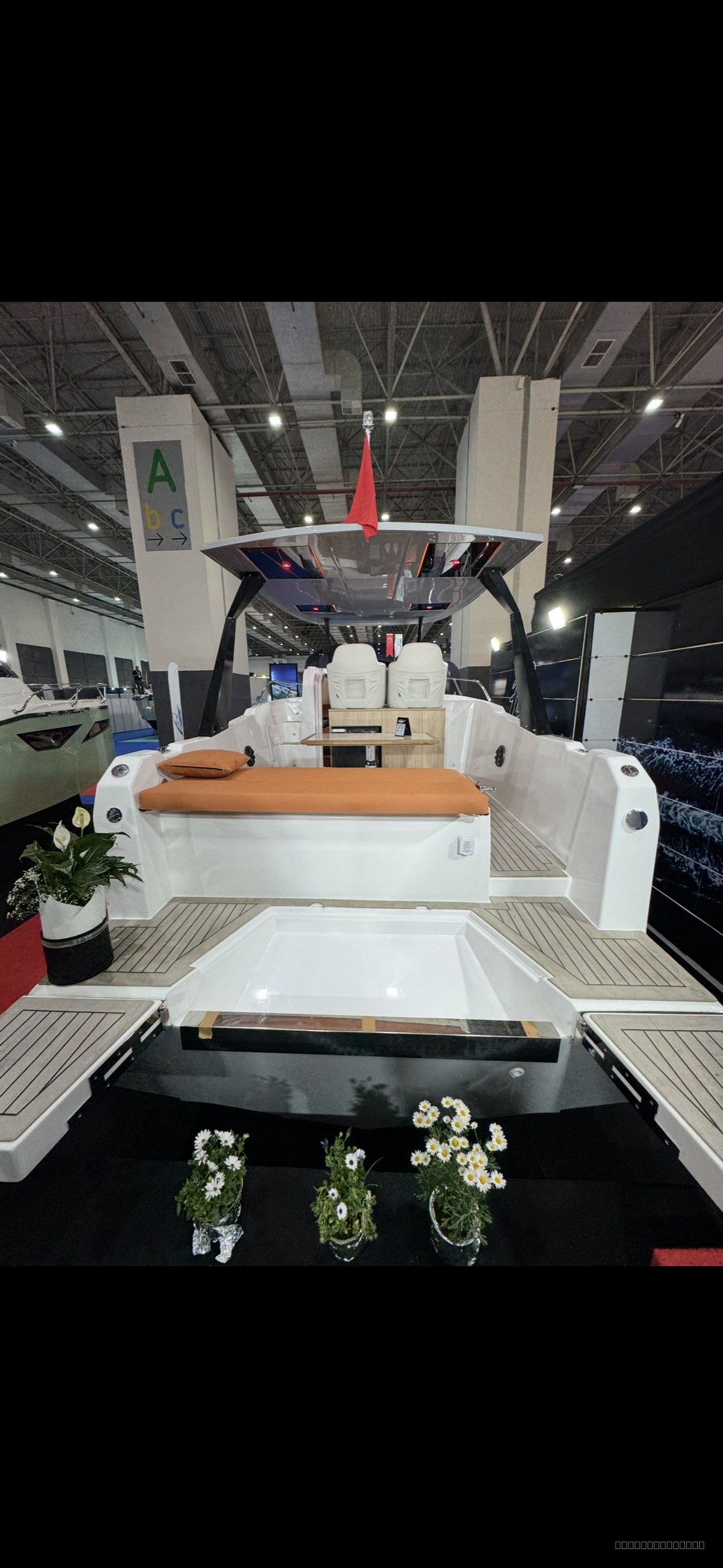 7.80 SIFIR MOTORYAT – Ultra Donanımlı Modern Gezi Teknesi