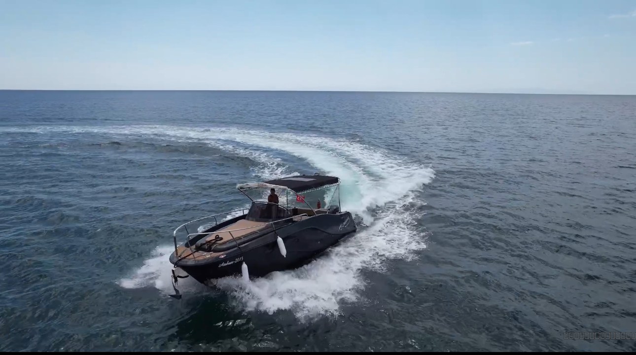 Moonday 7.80 wa 300 HP suzuki elektronik 