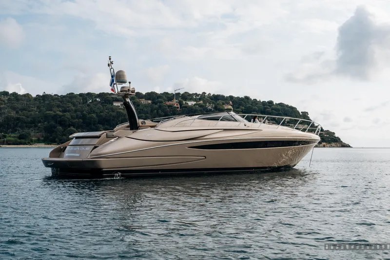 Riva Rivale 52 | Türk Bayraklı