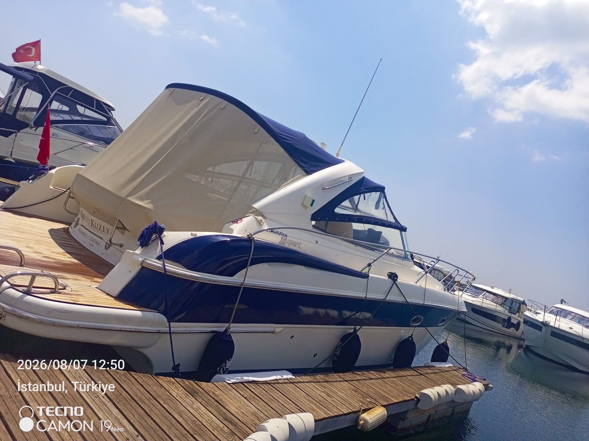 Bavaria 33 sport HT 2008 sınıfının en geniş ve kullanışlı teknesi.