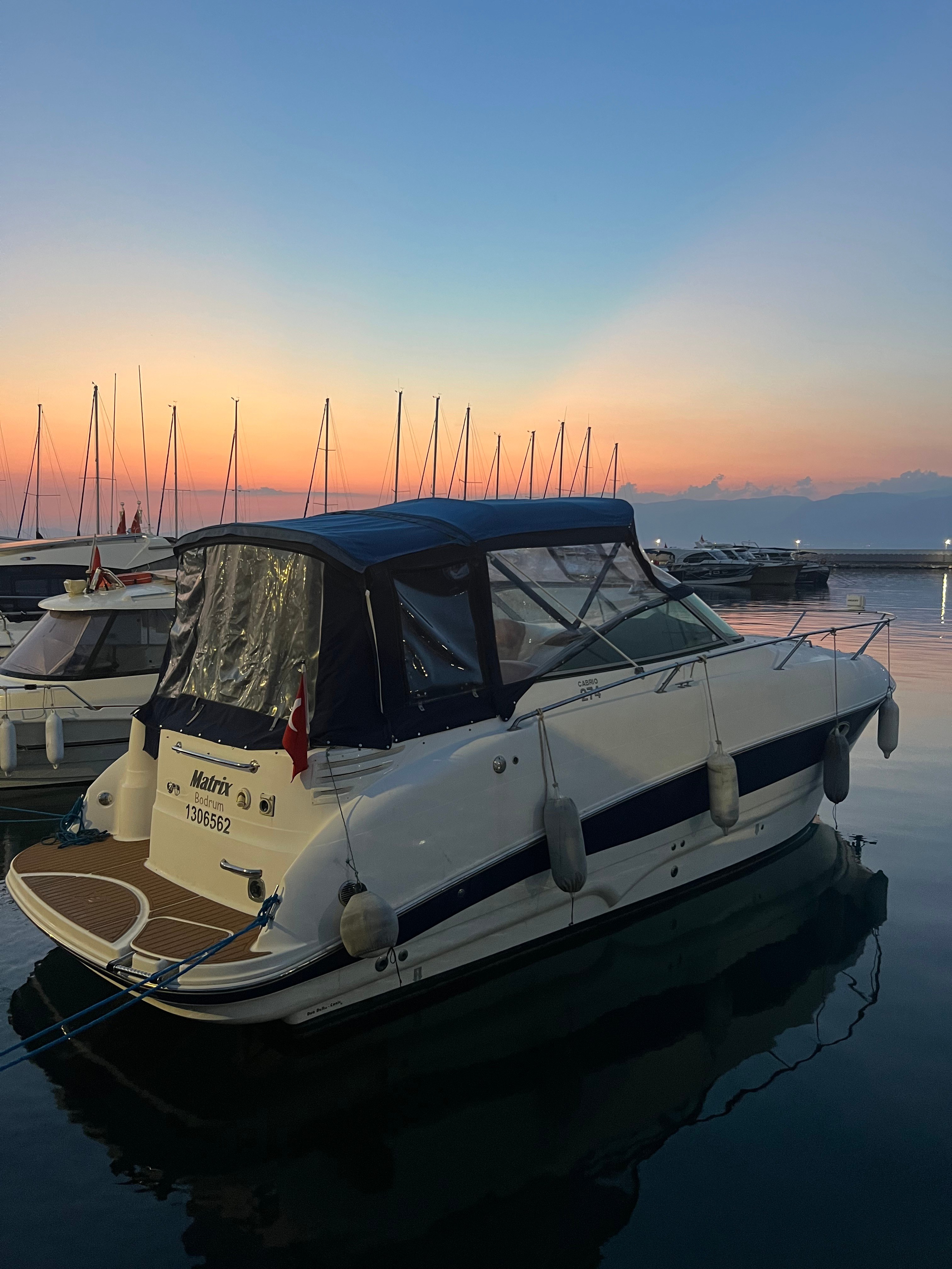 Full bakımlı Larson 274 cabrio