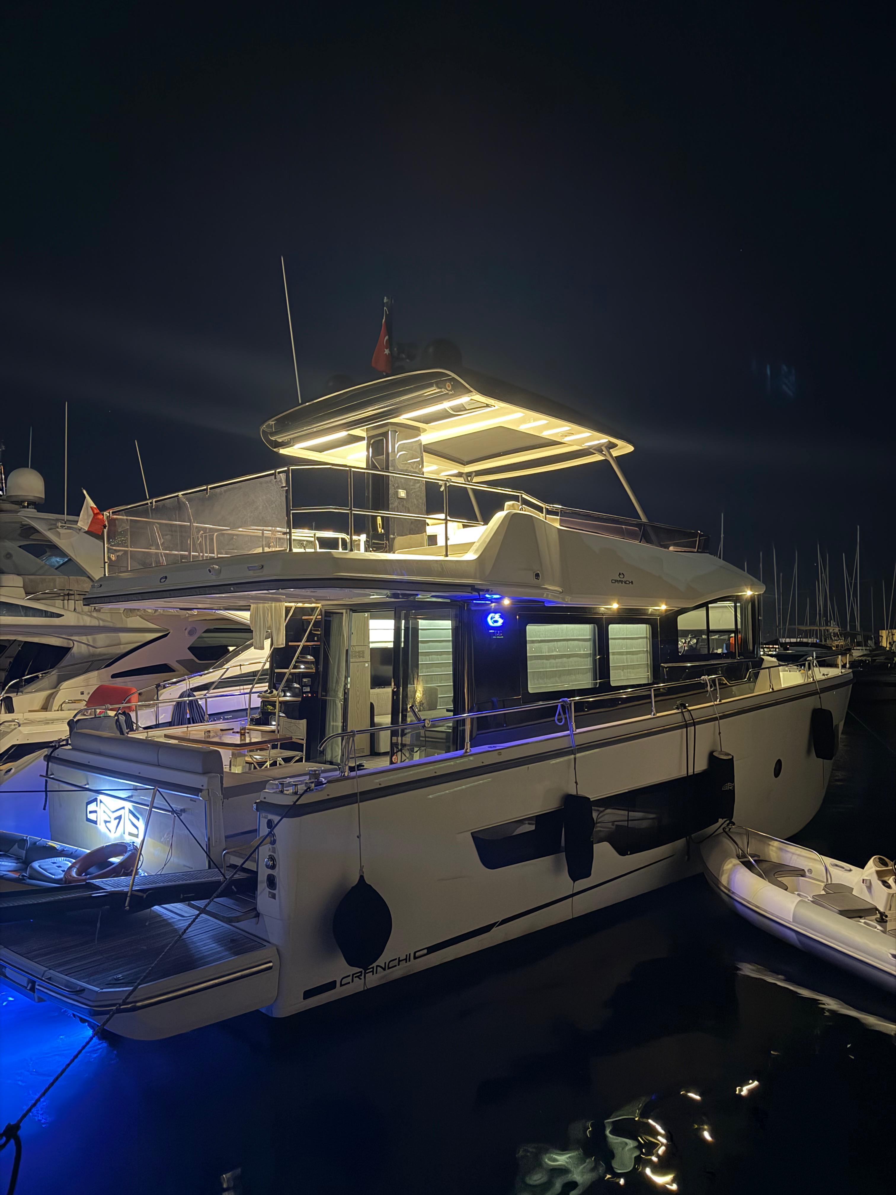 2022 Cranchi T55 Eco Trawler | Gayrimenkul veya Araç Takası