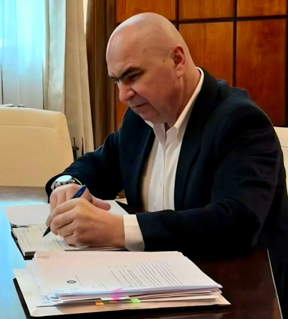 Lider PSD, atac dur la premier: „Șobolan Bolojan, prim-sinecuristul țării, și-a tras armată de boți”