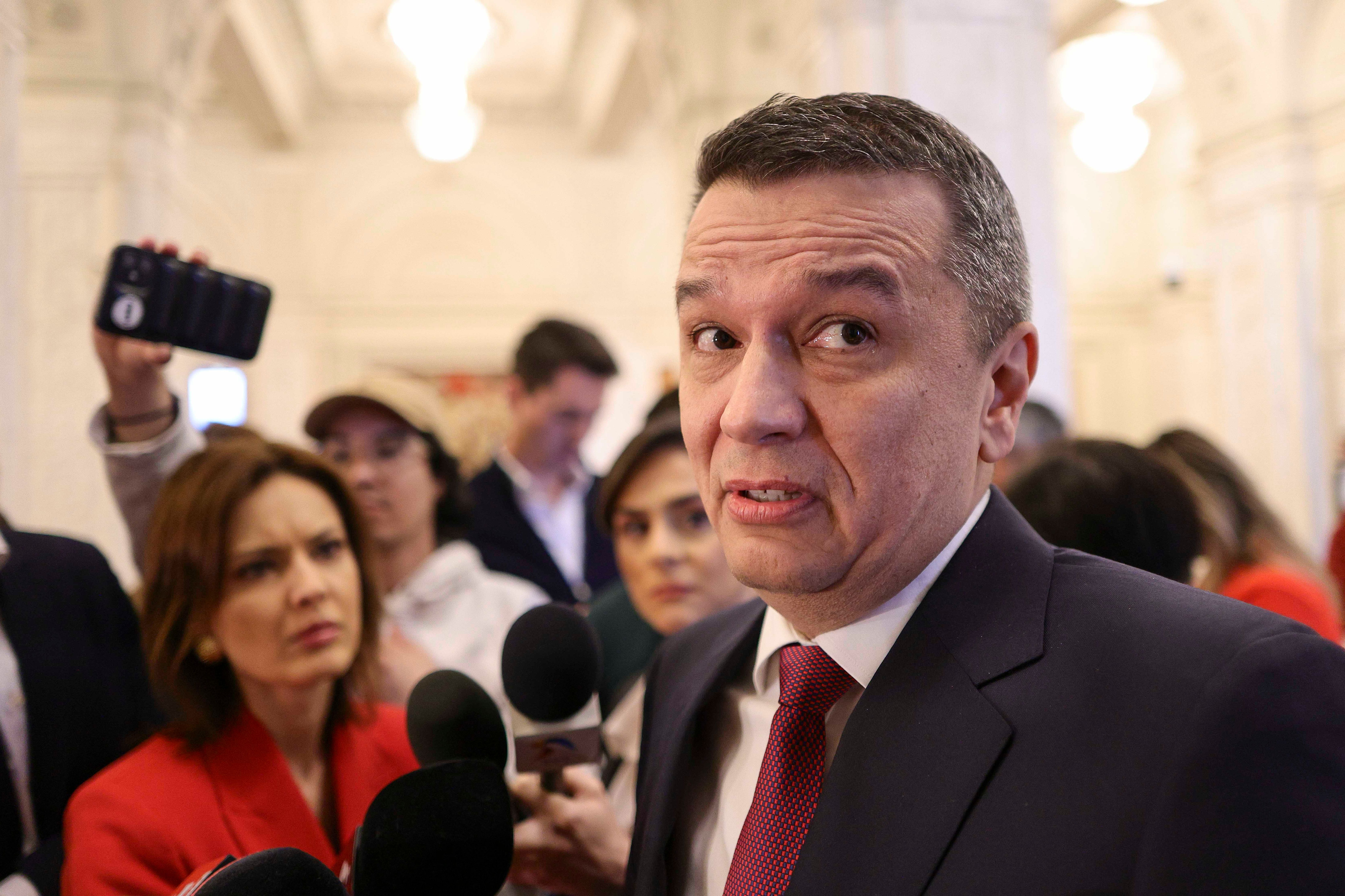 Fostul consilier îi cere lui Grindeanu: Nu blocați România!