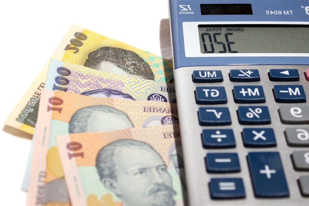 „Planul Bolojan”: românii, în fața celei mai grave prăbușiri a nivelului de trai de la criză