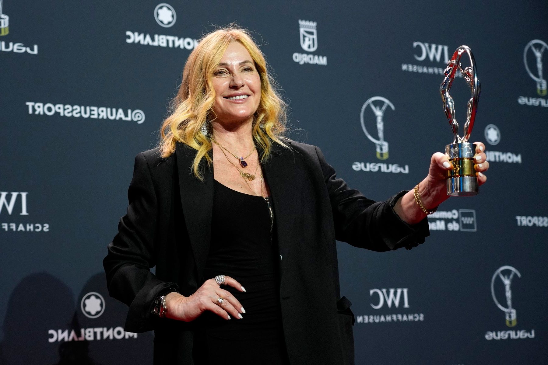 Nadia Comăneci, la 50 de ani de la „10 perfect”: A primit „Oscarul sportului”!