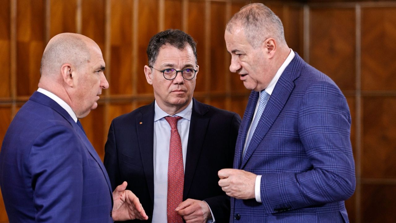 Demisii în masă la Guvern joi! Ce minister preia premierul Ilie Bolojan?