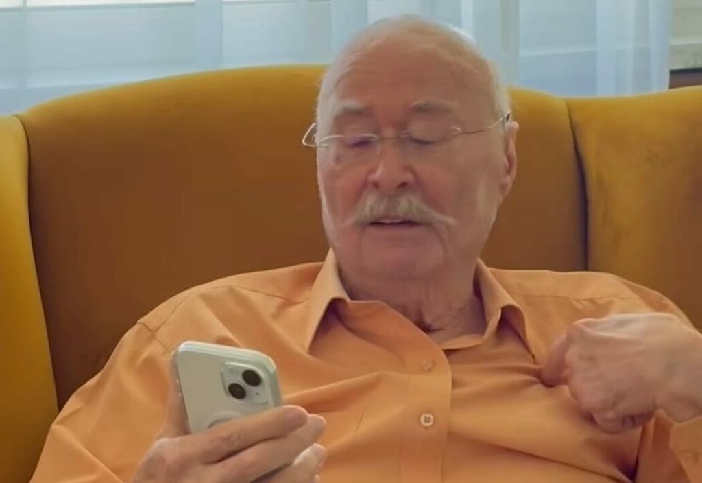 Tudor Gheorghe liniștește fanii: „Sunt bine!”