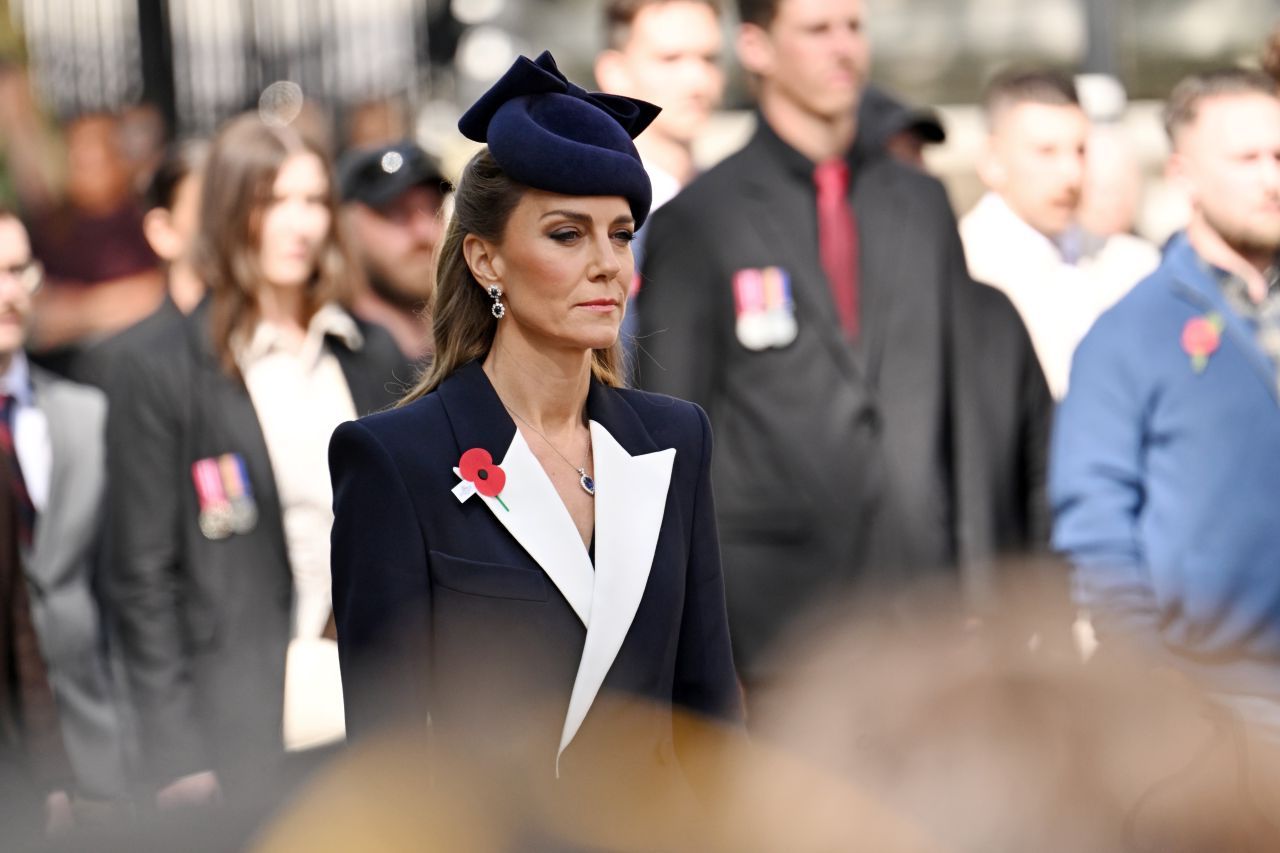 Prințesa Kate a strălucit la parada eroilor ANZAC de la Londra