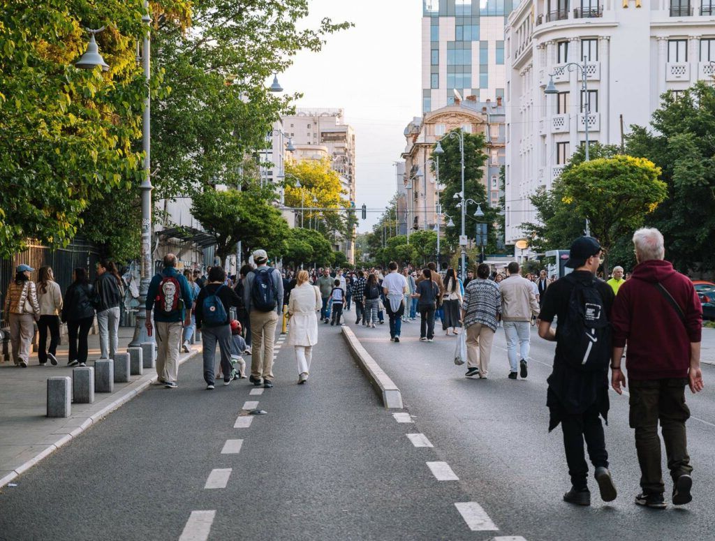 Haos pe Calea Victoriei: Poliția locală a confiscat boxele teraselor în prima zi de „Străzi Deschise”