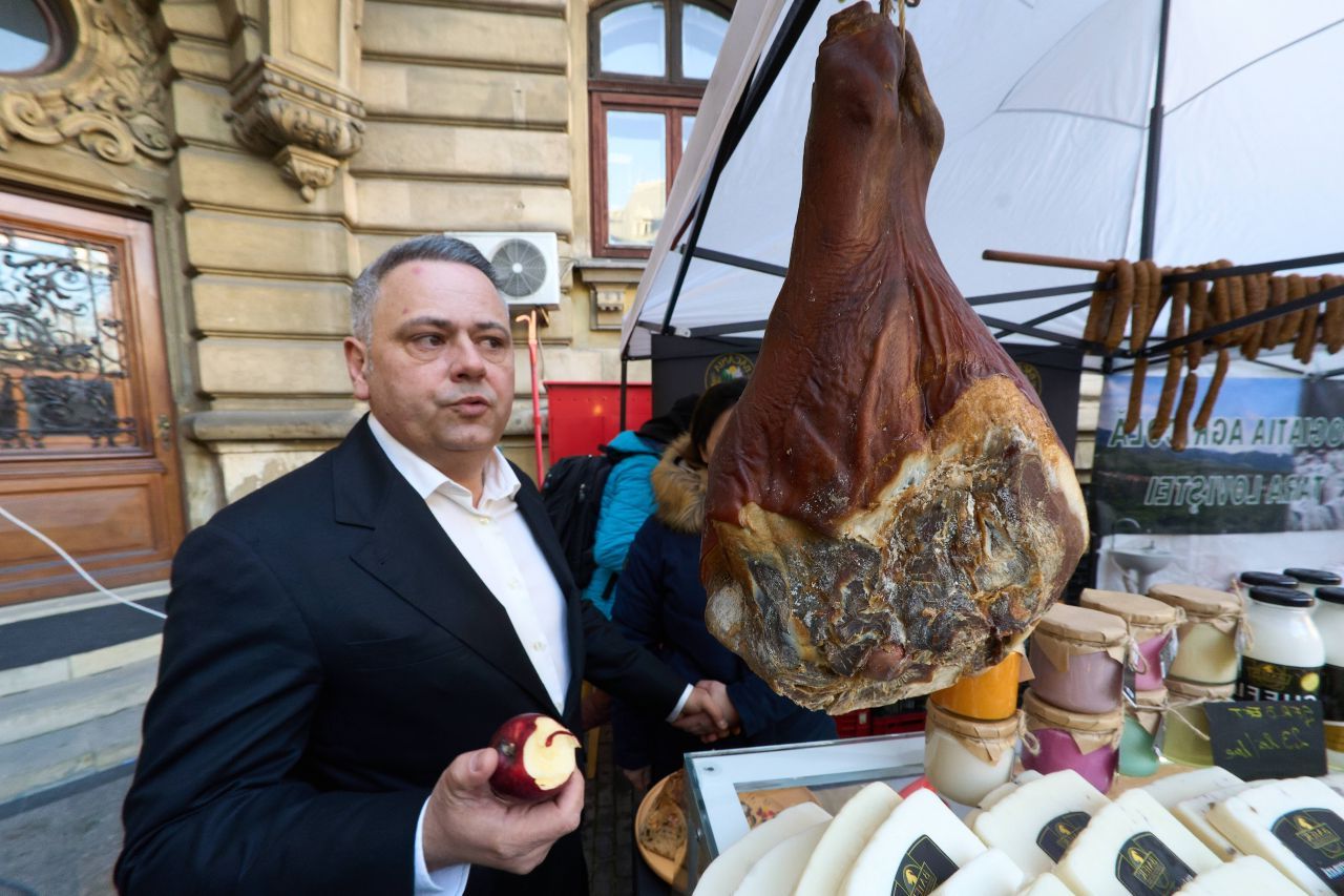 Plecarea lui Barbu de la Agricultură: A redus plafonarea adaosului inflația sau a adus scumpiri?