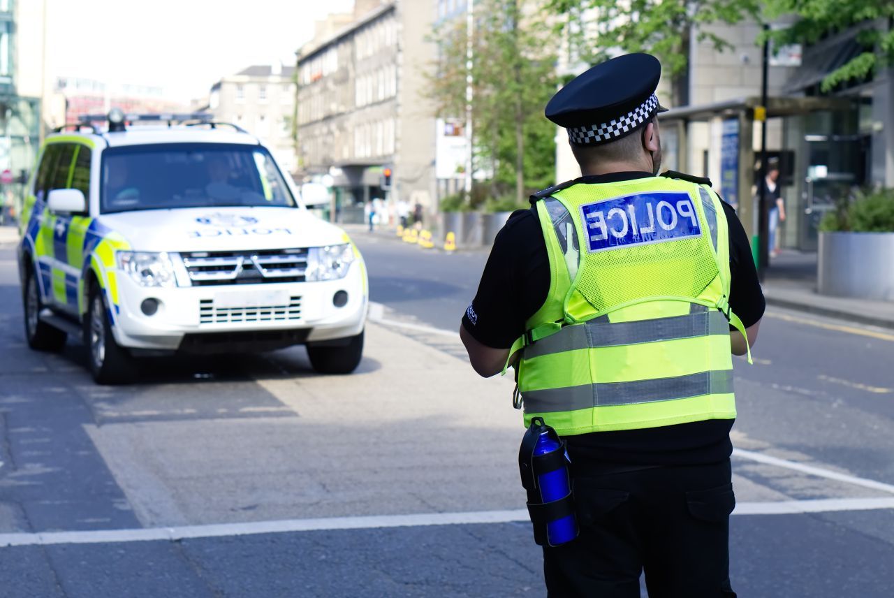 Atac sângeros în Londra: Două persoane înjunghiate, posibil membri ai comunității evreiești