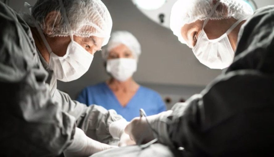 Tragedie la cabinetul estetic: Femeie moartă în timpul unui lifting facial în Capitală