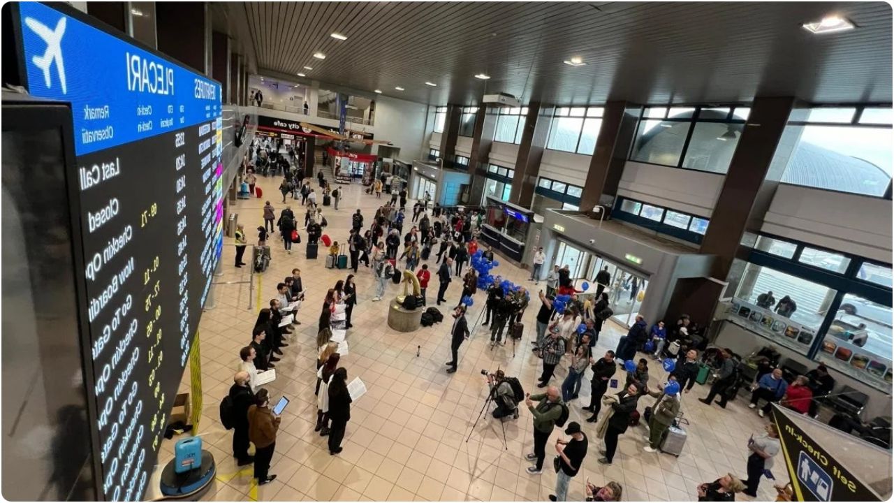 Adio numerar pe Otopeni: Plățile cash, interzise la anumite servicii!