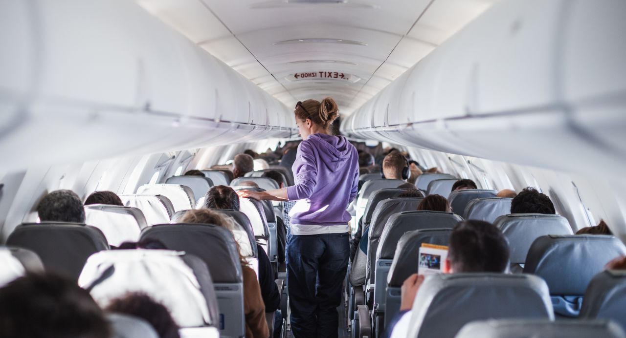 Evită aceste locuri în avion: Experiența ta de zbor va fi mult mai bună!
