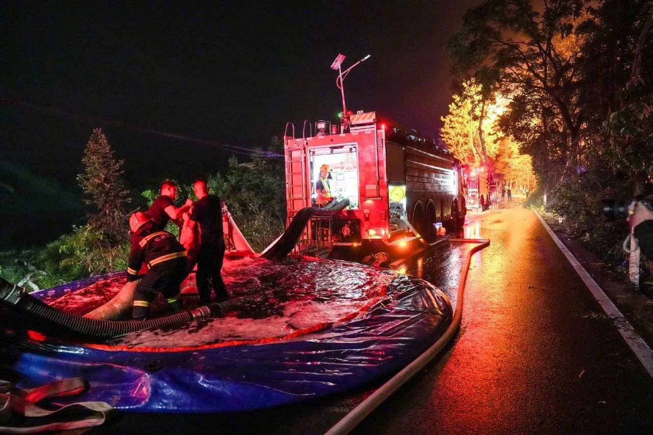 Explozie devastatoare la o fabrică de artificii din China: 21 de morți