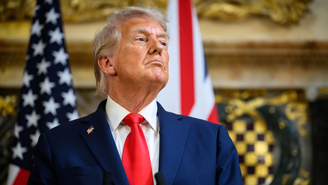 Trump: Am destabilizat inamicul în Ormuz! Iran: Nici măcar n-am început!