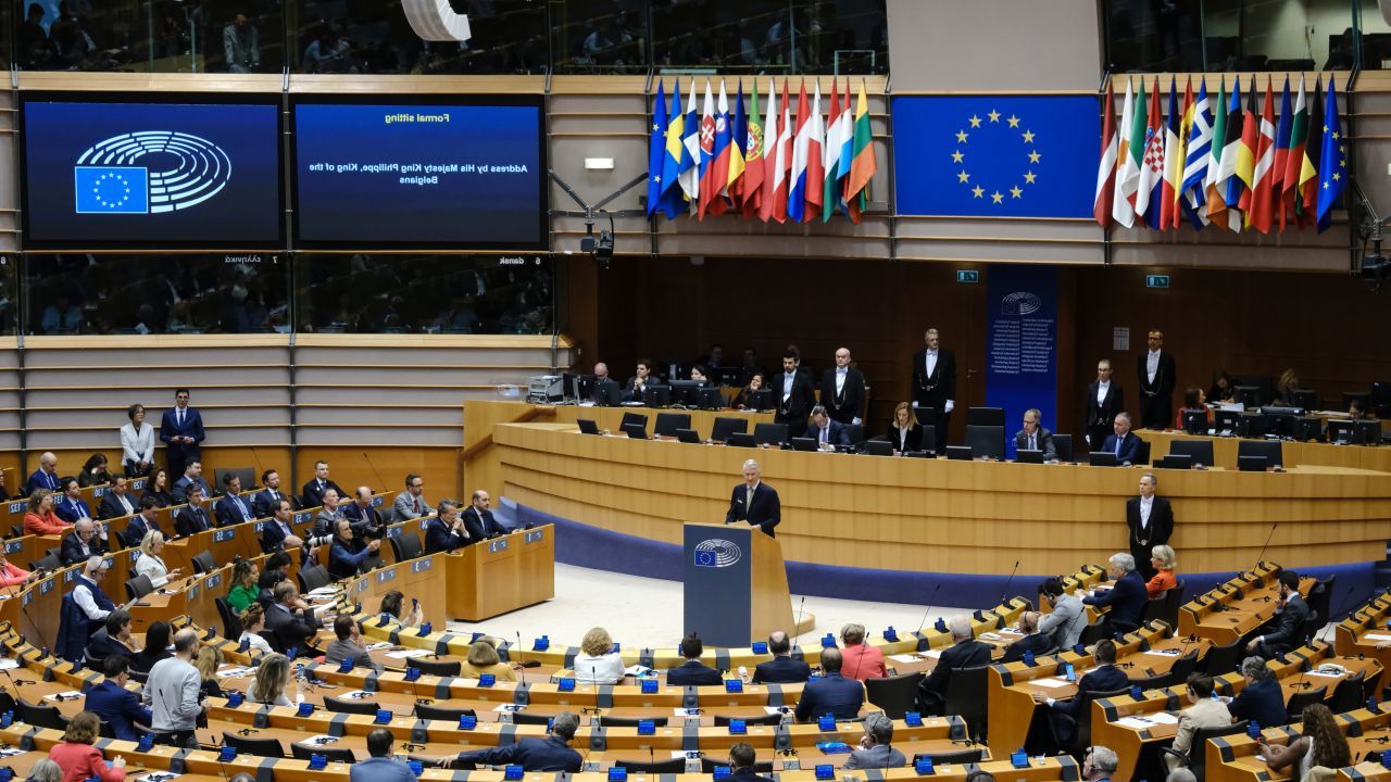 Verzii europeni acuză: PSD a depășit linia roșie și subminează Uniunea Europeană!