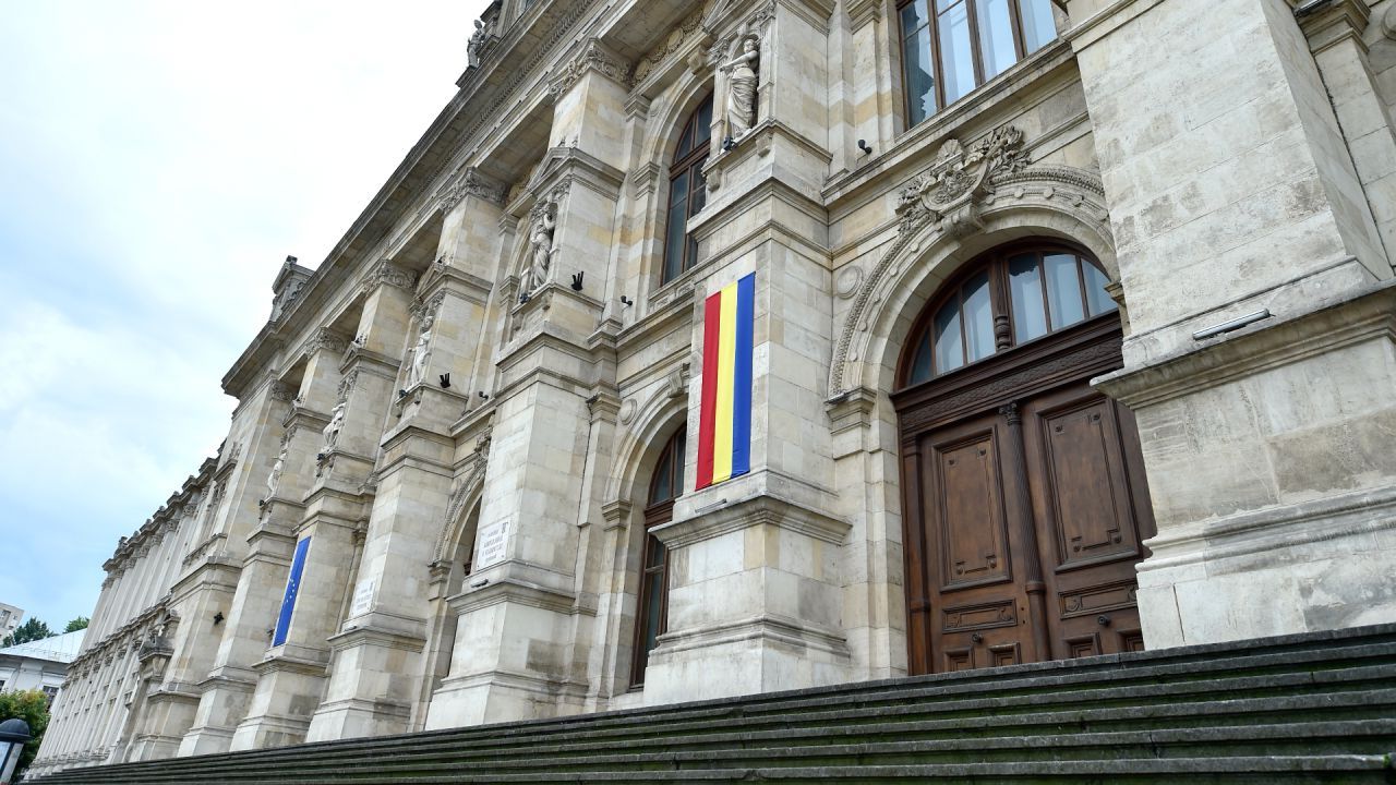Guvernul, obligat de Curtea de Apel să plătească restanțele salariale ale magistraților