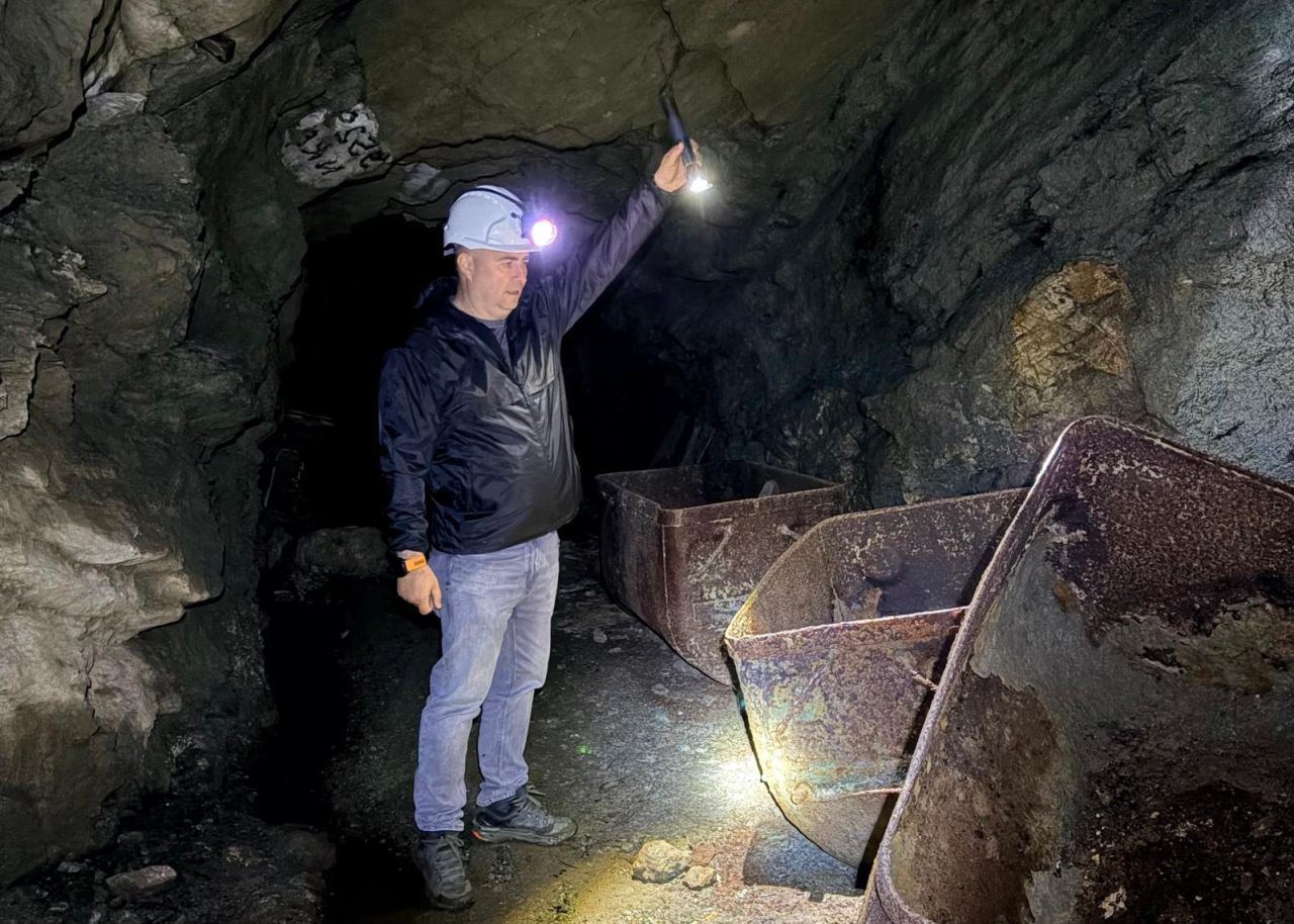 Imagini exclusive: În interiorul fabricii de uraniu de la Feldioara!