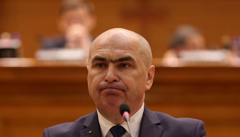 Economiști de top îi dau o lecție lui Bolojan: Planuri inteligente reduc deficitul fără măsuri extreme