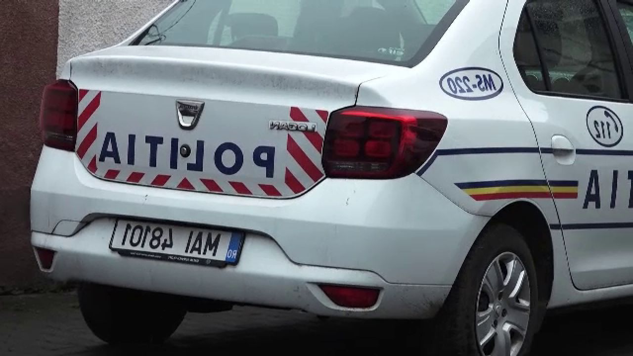 Hoți de lux în Prahova: Doi bărbați au spart case cu "chei potrivite", prejudiciu de 40.000 euro