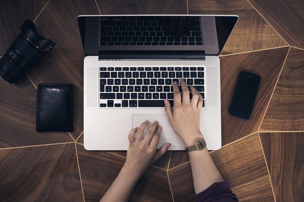 Prelungește viața laptopului tău! 5 sfaturi esențiale de la experți