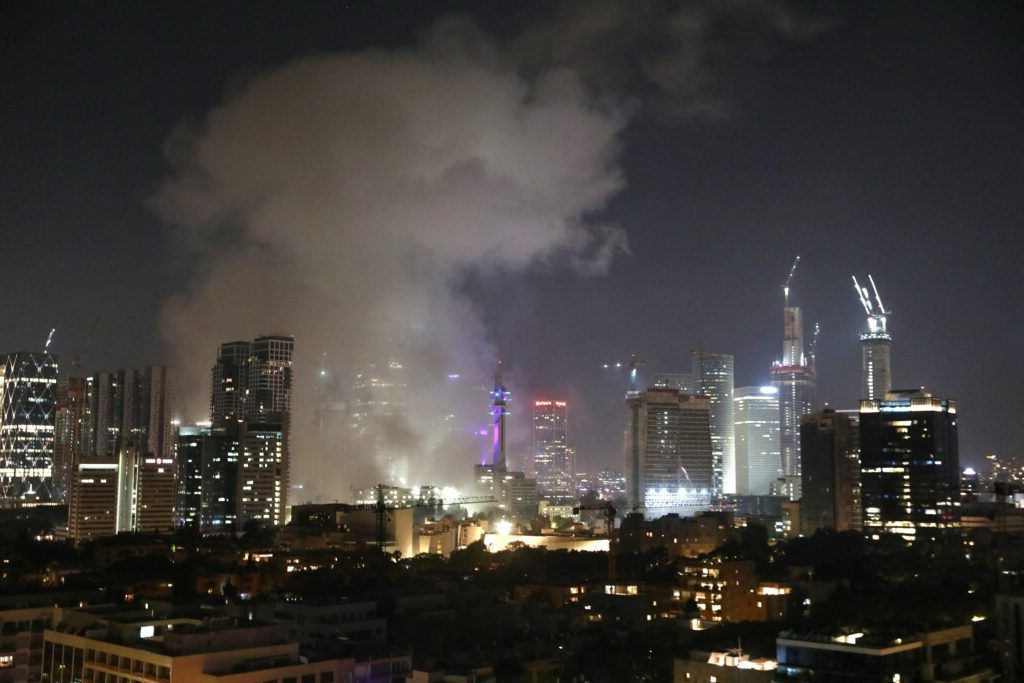 Iran atacă Israelul și state din Golf cu un val de rachete: Escaladare majoră în Orientul Mijlociu