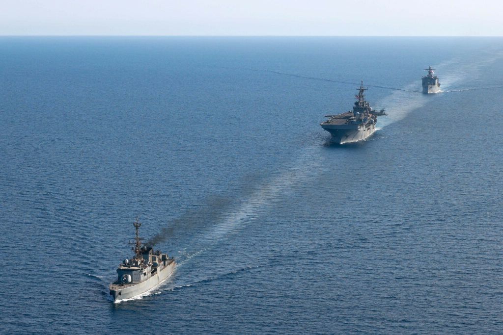 Armata americană a anunțat că a distrus 16 nave iraniene de plasare a minelor în apropierea Strâmtorii Hormuz