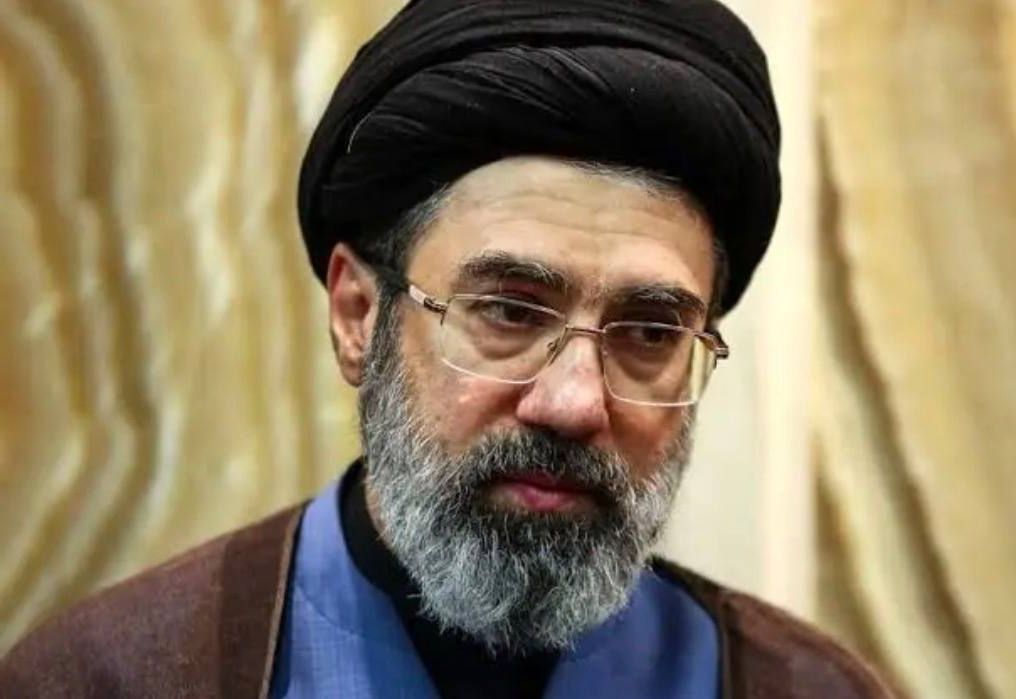 Noul lider iranian, Mojtaba Khamenei, a fost rănit la picioare. Ce s-a întâmplat în al doilea atac