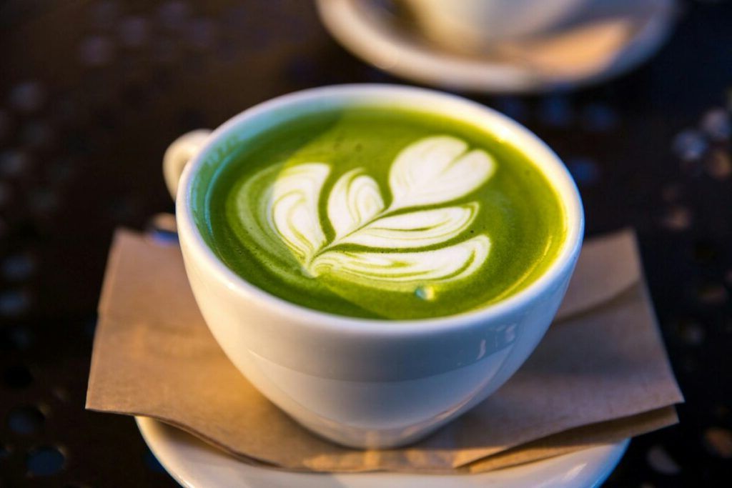 Matcha, secretul anti-strănut pentru alergici? Descoperire surprinzătoare a cercetătorilor!