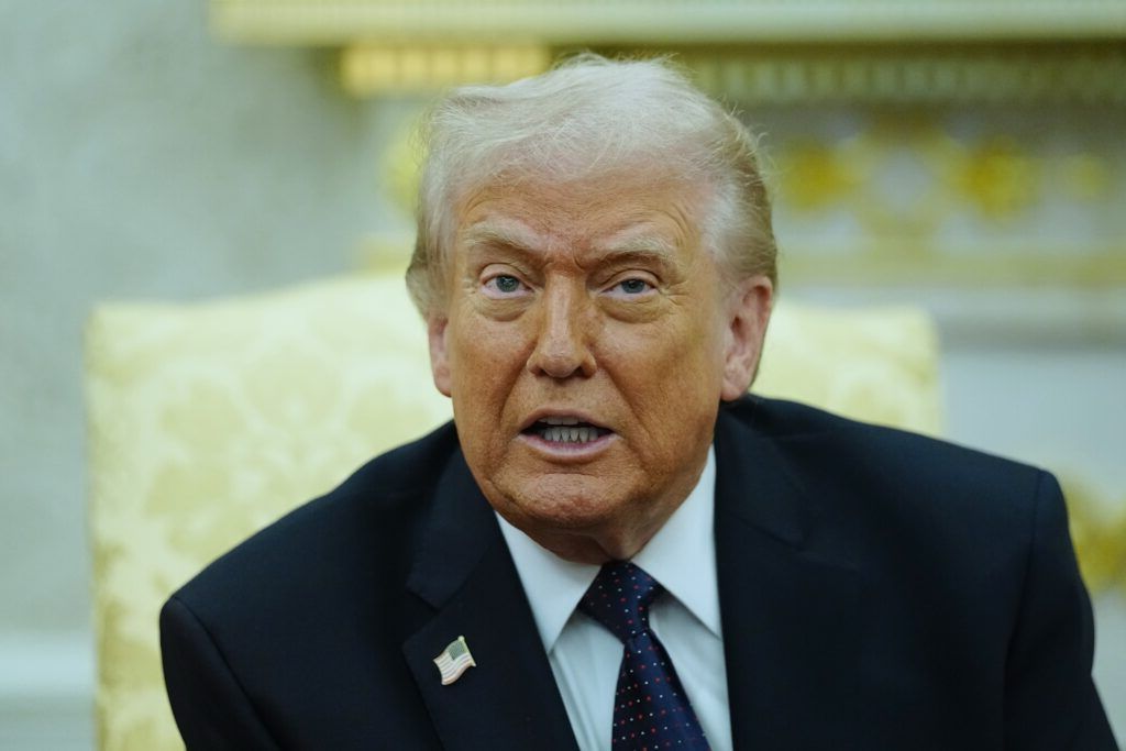 Trump amenință Iranul cu un nou atac petrolier și cere aliaților controlul Ormuzului