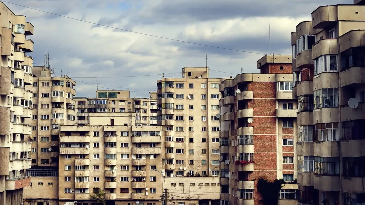 Blocurile vechi: Ce se schimbă în următorii 20 de ani? Locatari, fiți pregătiți!