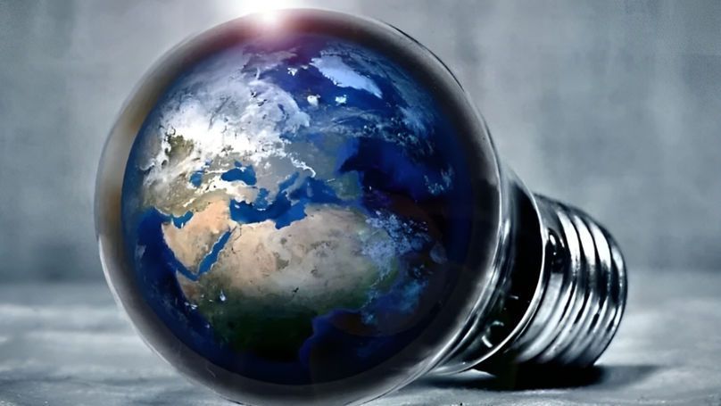 Ora Pământului 2026: Stingem lumina pentru o oră. Ești pregătit pentru blackoutul voluntar?