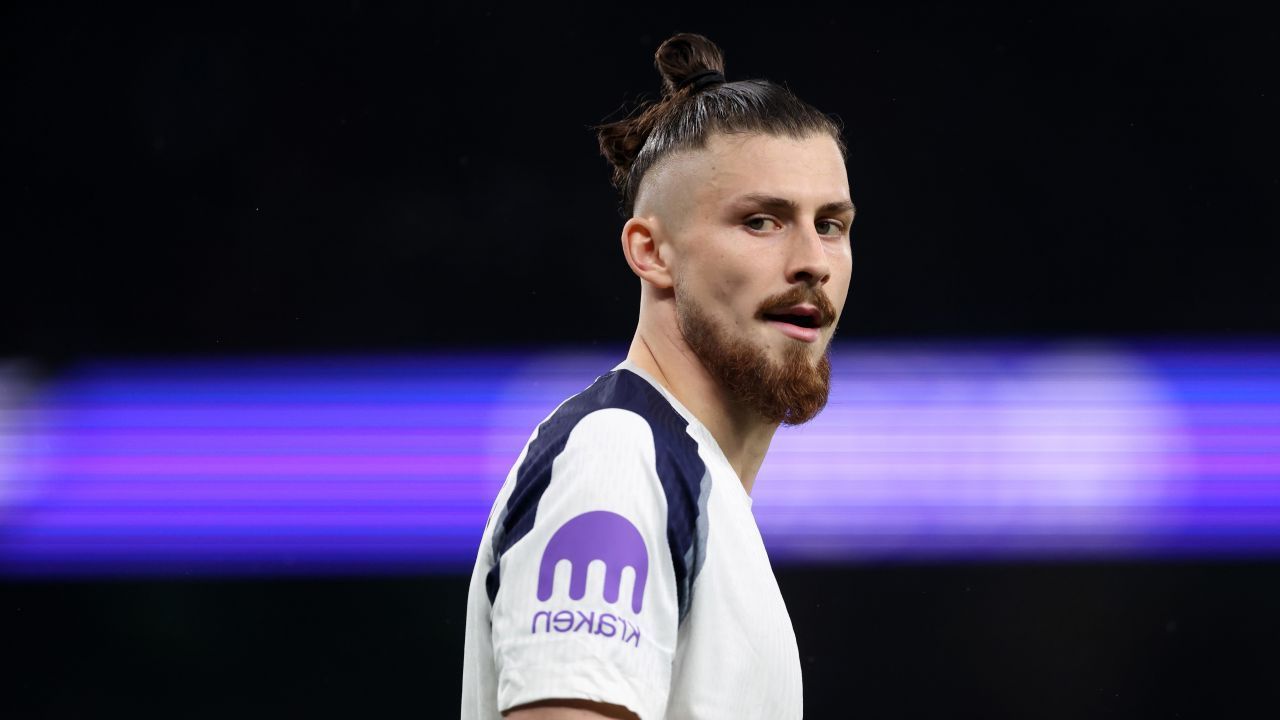 Șoc la Tottenham: Igor Tudor, demis după doar 44 de zile! Radu Drăgușin, fără antrenor.