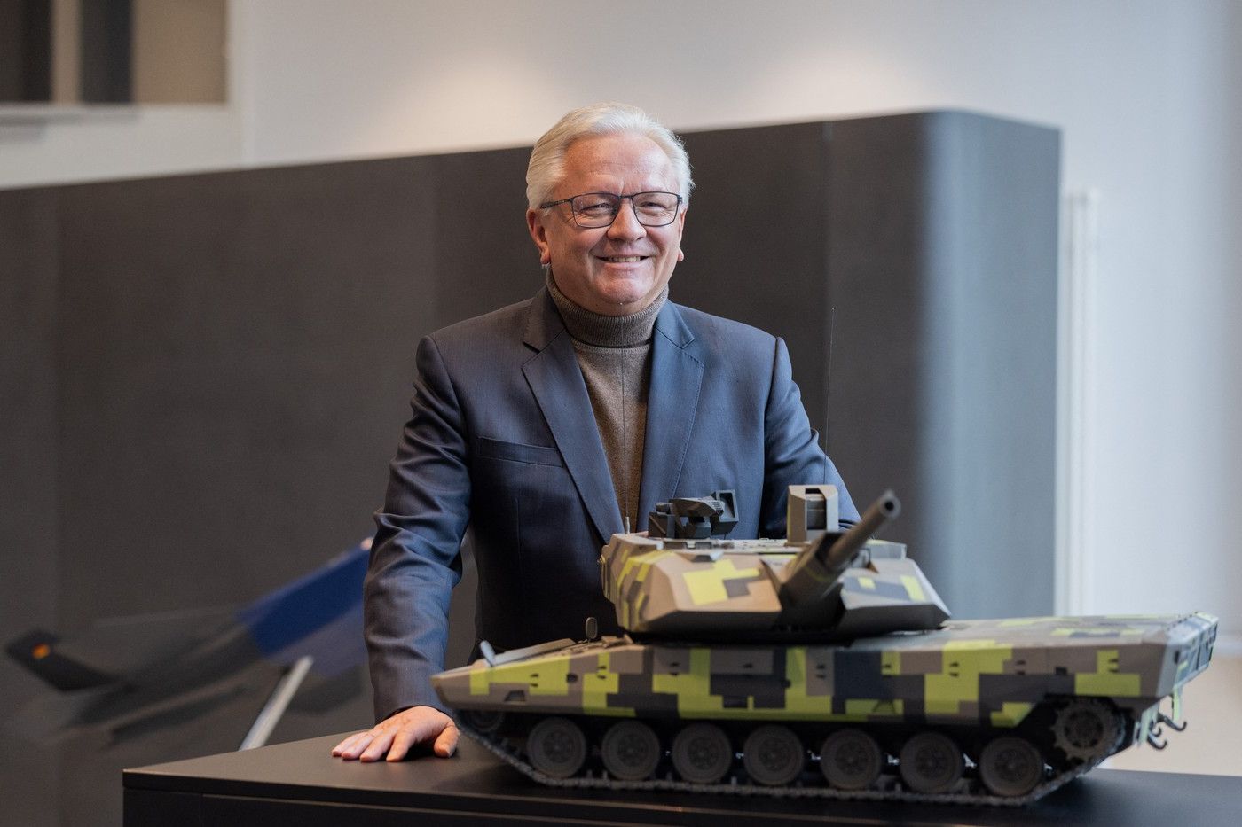 Șeful Rheinmetall, gafă uriașă: a comparat dronele ucrainene cu piese Lego. Cum încearcă să împace Kievul?