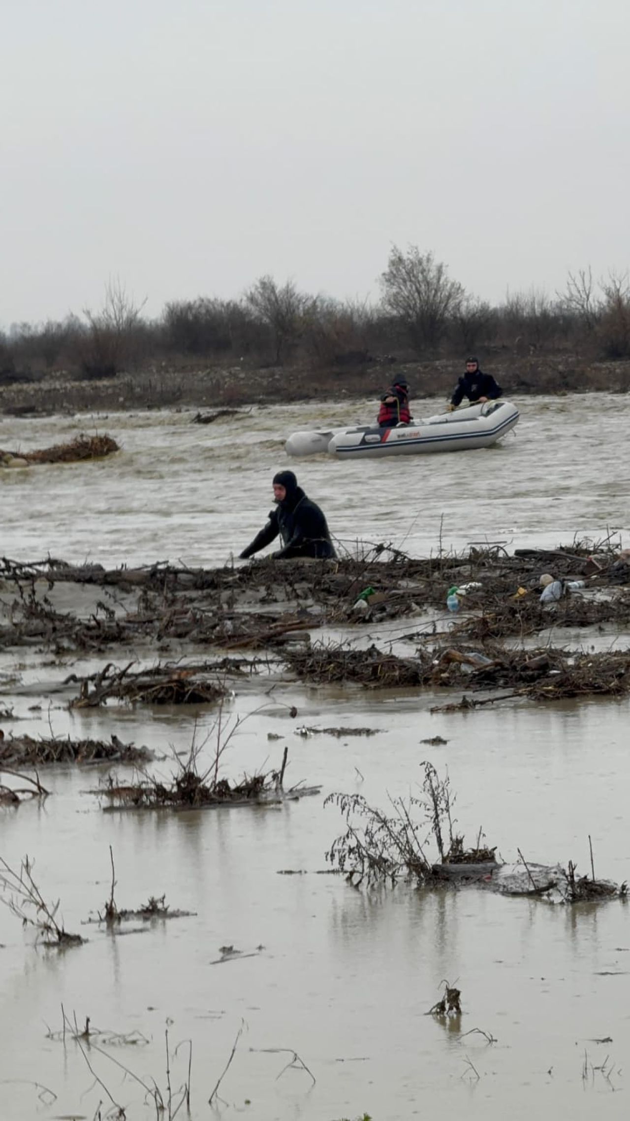 Cod roșu de pagube: Viituri pe Putna. Vrancea, vulnerabilă fără asigurări obligatorii de locuințe