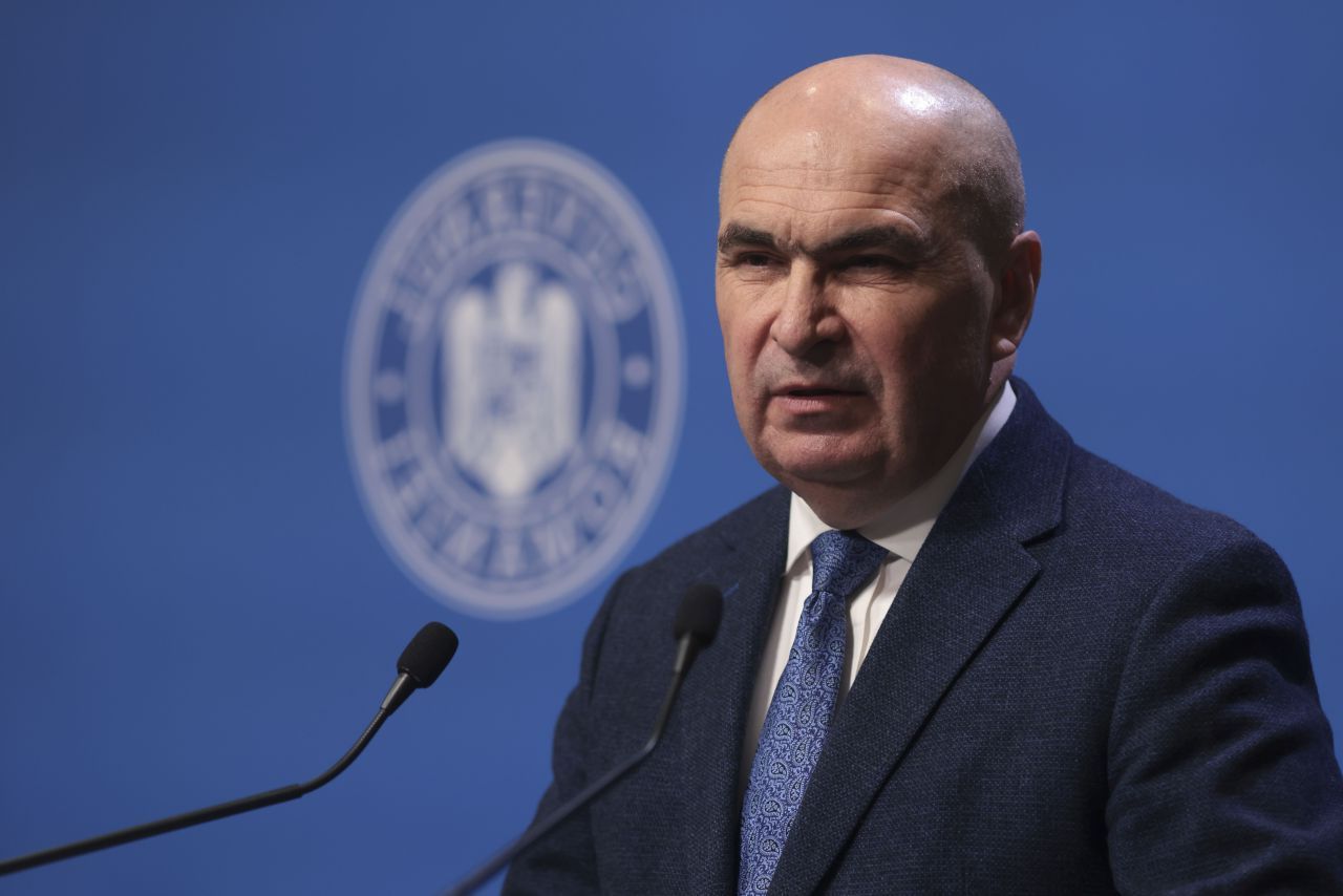 Guvernul taie acciza doar la motorină: Ce se întâmplă cu prețul benzinei?