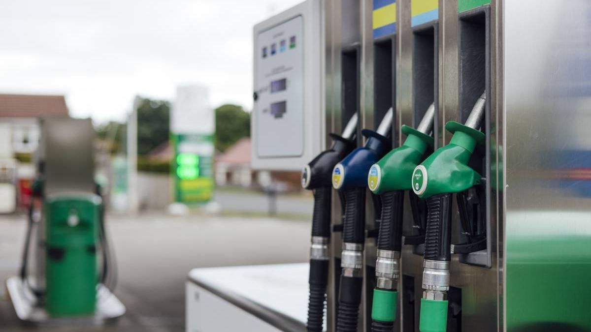 Carburanții, mai ieftini? COTAR cere reducerea accizelor și TVA: Motorina, sub 5 lei!