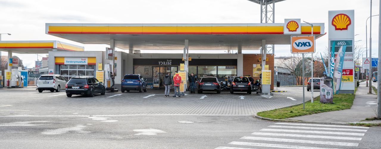 IMM-urile cer soluții urgente pentru costurile la combustibil. Grindeanu, chemat la Parlament