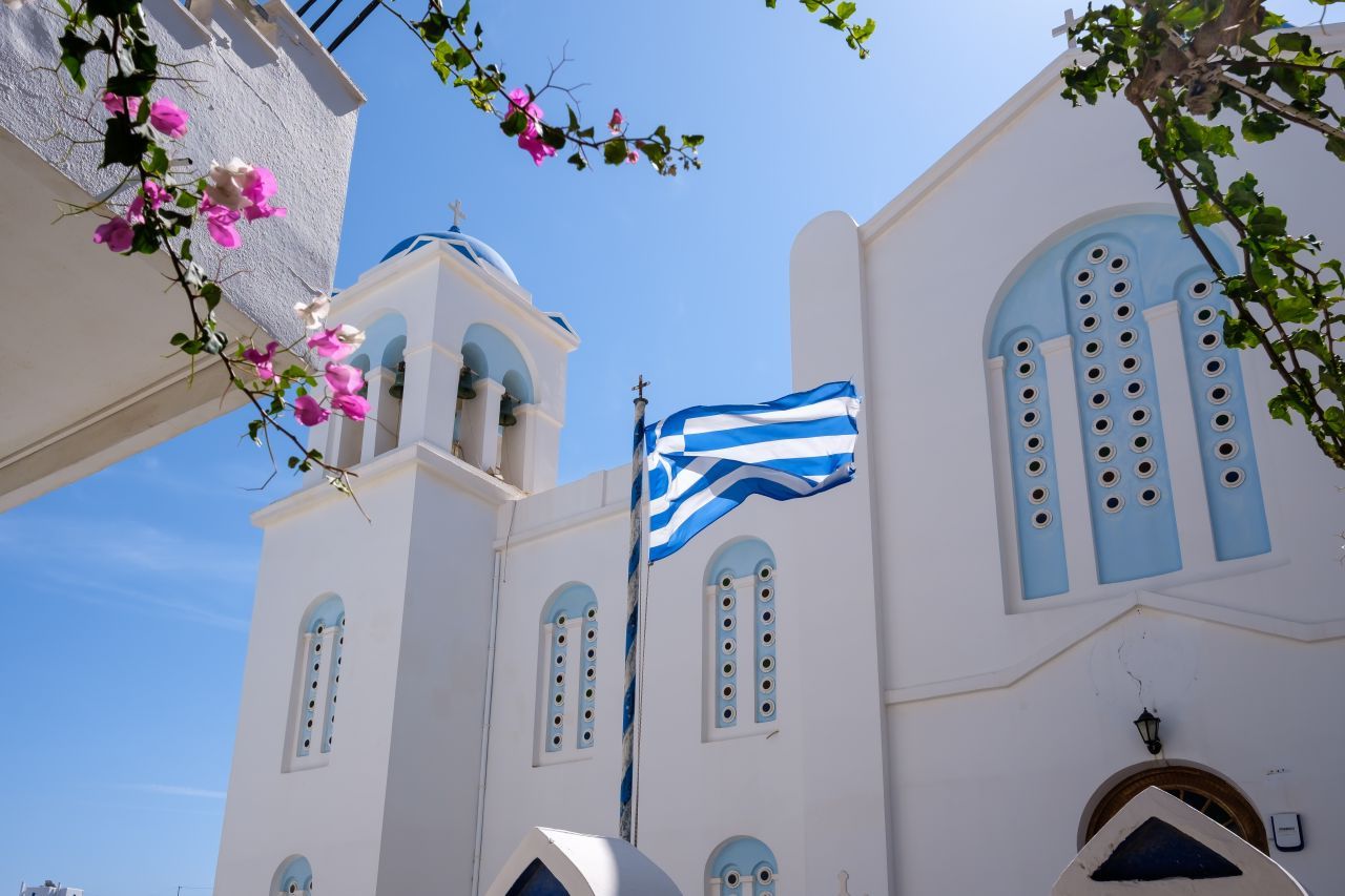 Paște în Grecia 2026: Destinații de vis și cum să simți Paștele ortodox ca acasă!