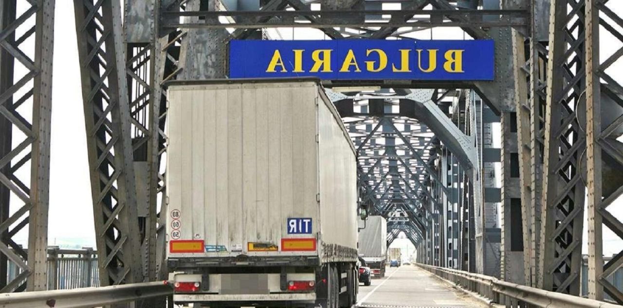 Podul Prieteniei Giurgiu-Ruse, deschis în ambele sensuri de Paște!