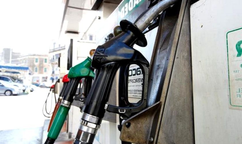 Guvernul propune soluții pentru motorină: acciză redusă și preț unic zilnic la pompă