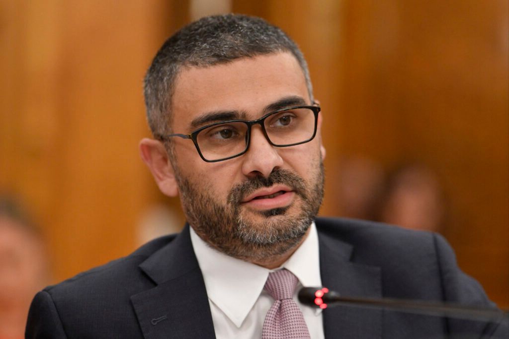 Florin Manole: Drama salariului minim, o viață de muncă fără recunoaștere pentru mama sa