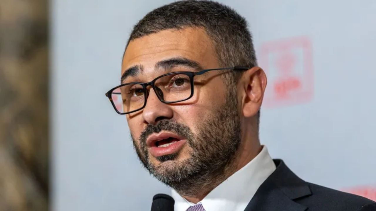 Ministrul Muncii, mărturie emoționantă: "Salariul mamei a crescut doar cu cel minim"