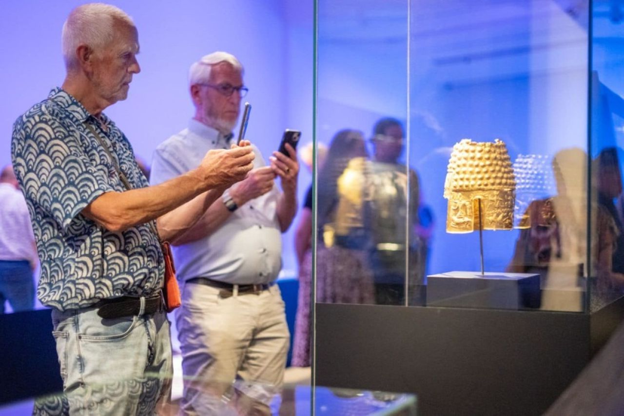 Secretele „detectivului de artă” care a recuperat coiful de la Coțofenești: „Nu o fac pentru bani”