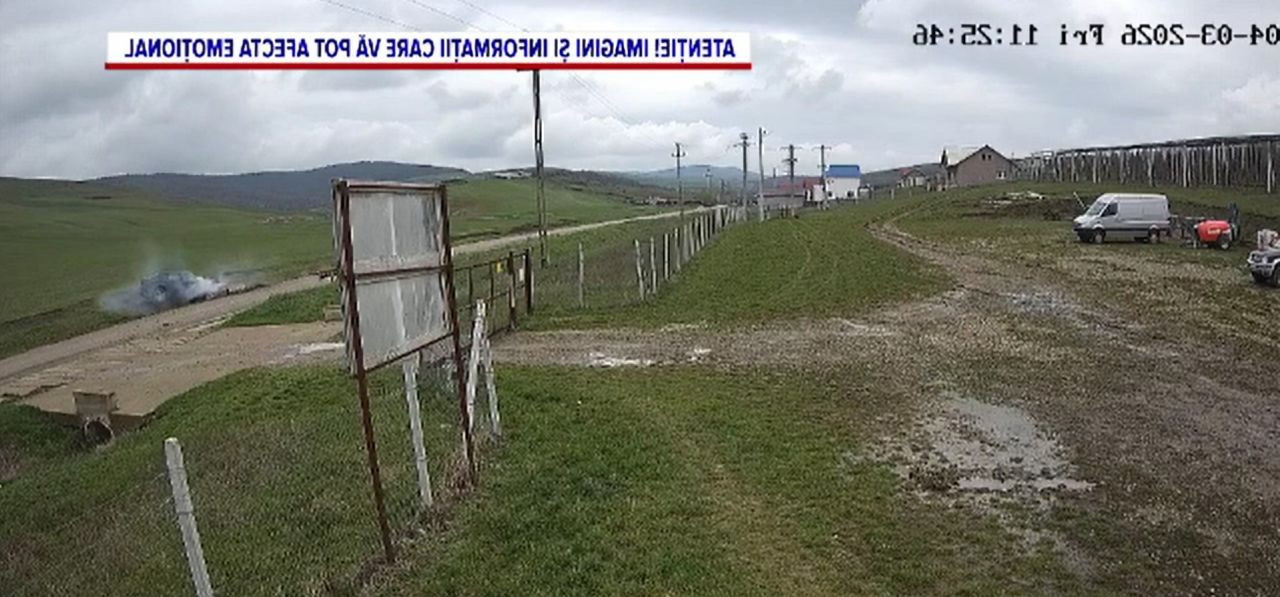 Tragedie în Vaslui: Șofer mort, fiica sa grav rănită după ce mașina s-a izbit violent de un cap de pod