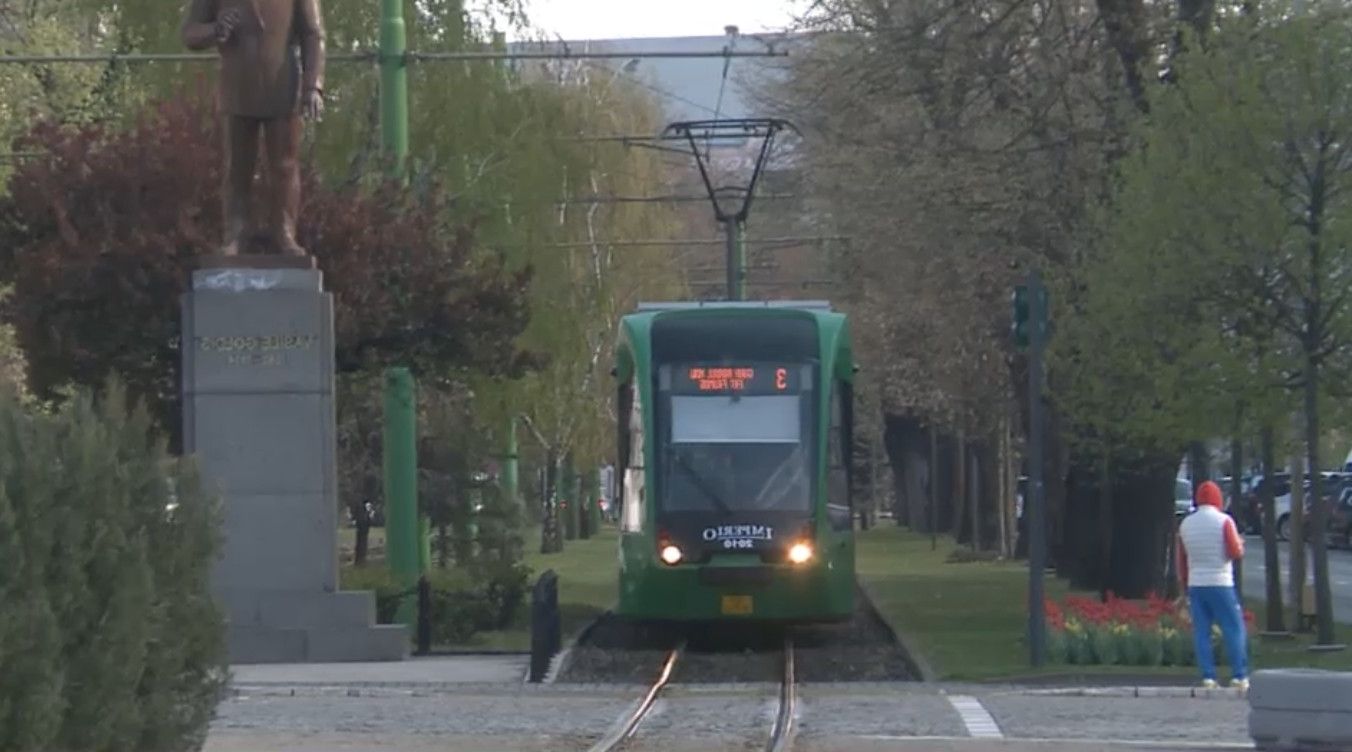 Orașul care sfidează scumpirile: Aici vei plăti cel mai puțin pe transportul public!